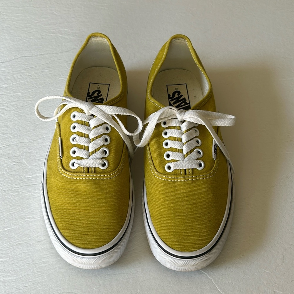 Vans authentic sneakers size 8
